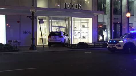 dior chicago robbery|Car crashes into Gold Coast Dior store during.